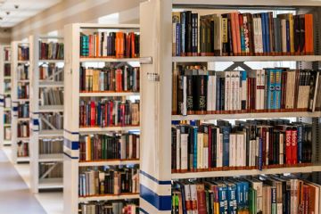 Biblioteca Comunale &quot;Guido Gozzano&quot;